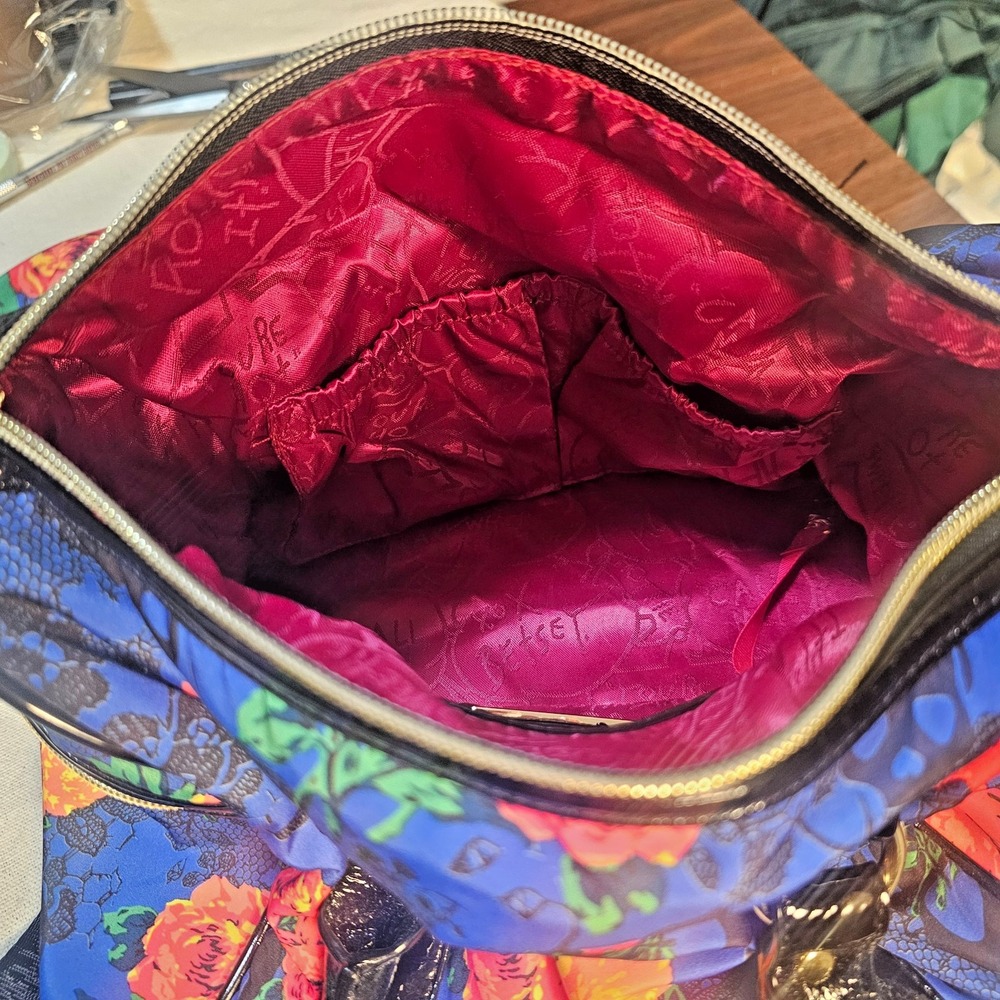 Betsey Johnson Skull Rose Floral Nylon Barrel Duffel Bag Studded Crossbody Goth - Picture 8 of 11